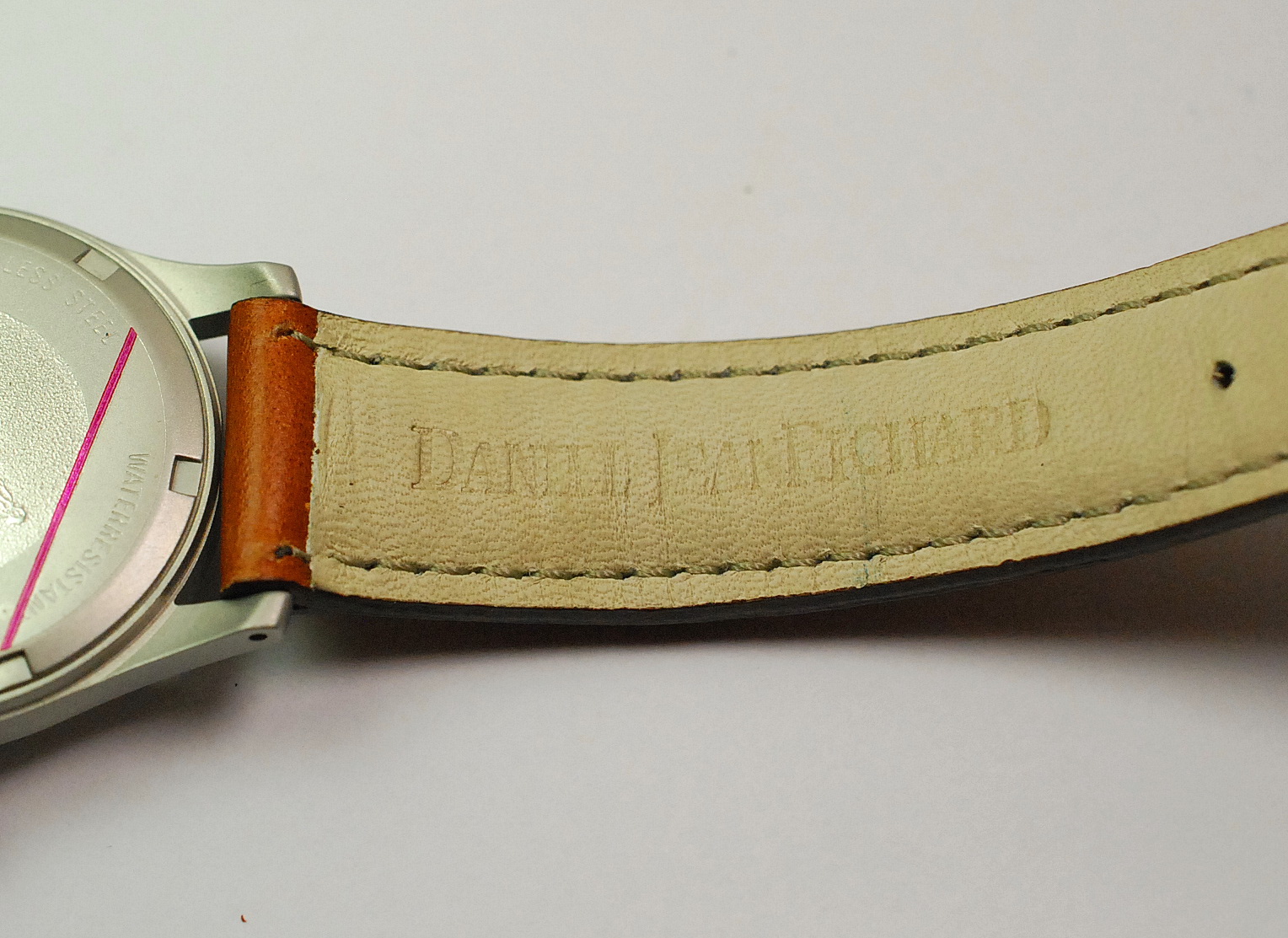 SOLD IN SWEDEN ROUNDEX SUPER SQUALE 20athmos automatic