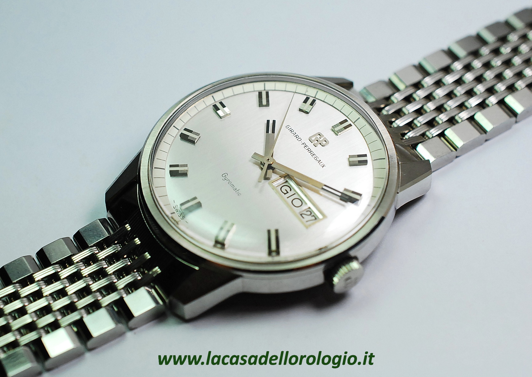 Girard perregaux gyromatic day on sale date