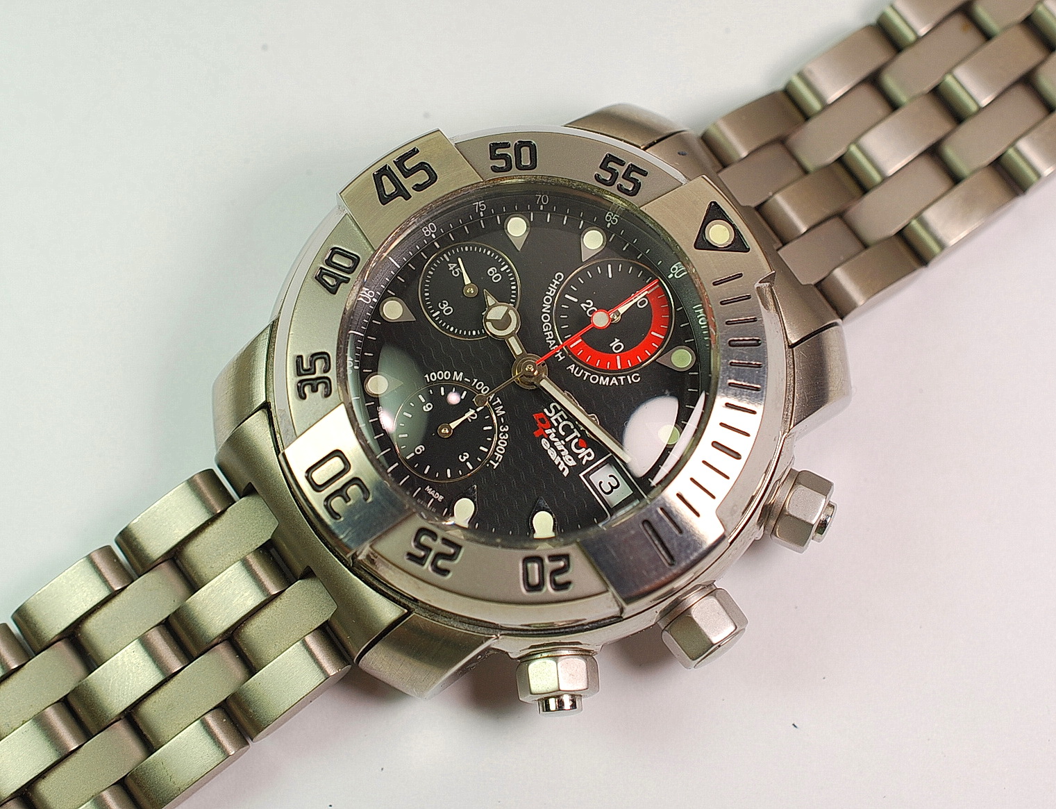 Sector diving on sale team 1000m chronograph