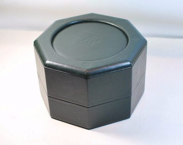 ( SOLD IN ITALY ) AUDEMARS PIGUET box for Royal Oak reference 5402 - exceptional general condition