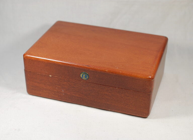 EBERHARD large wooden box for men's watches, chronographs and complicated watches