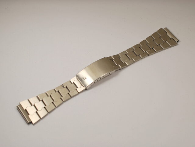 vintage bracelet for men's watches and chronographs - 20mm handle attachment - NEW OLD STOCK from the 70s