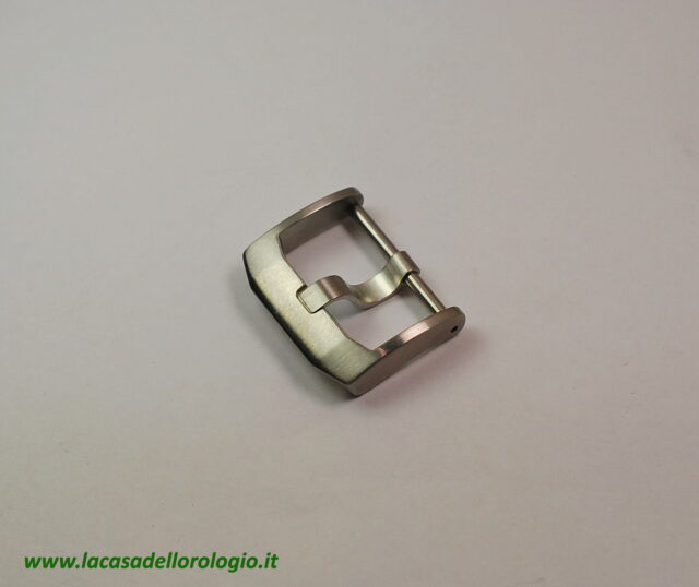 ( SOLD ) TAG HEUER steel buckle for watches and chronographs - 18mm handle - NEW OLD STOCK