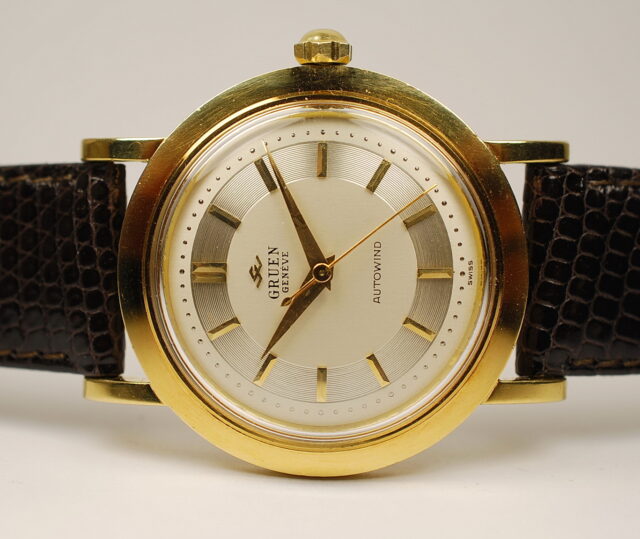 ( VENDUTO IN ITALIA ) GRUEN GENEVE autowind - quadrante a due toni - cassa oro giallo 750/°° - anni '50 - condizioni pari al nuovo