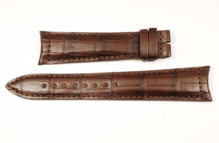( SOLD IN SPAIN ) JAEGER LE COULTRE dark brown alligator strap - 20mm handle - NEW with envelope
