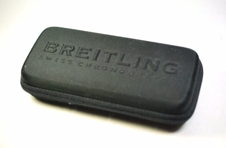 BREITLING 
