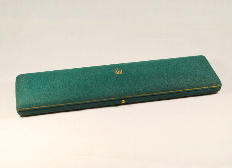 ( VENDUTA IN FRANCIA ) ROLEX rara scatola in tessuto per orologi d'epoca da signora - ottime condizioni di conservazione - anni '50 / '60