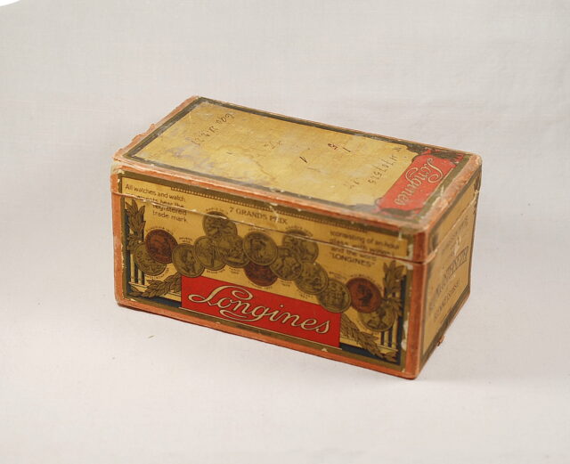 LONGINES rare pressed cardboard box dating back to 1910/1920 - used to transport o6 pocket watches
