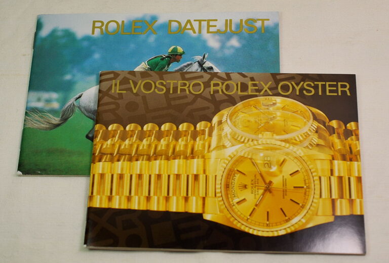 ROLEX set consisting of two booklets 