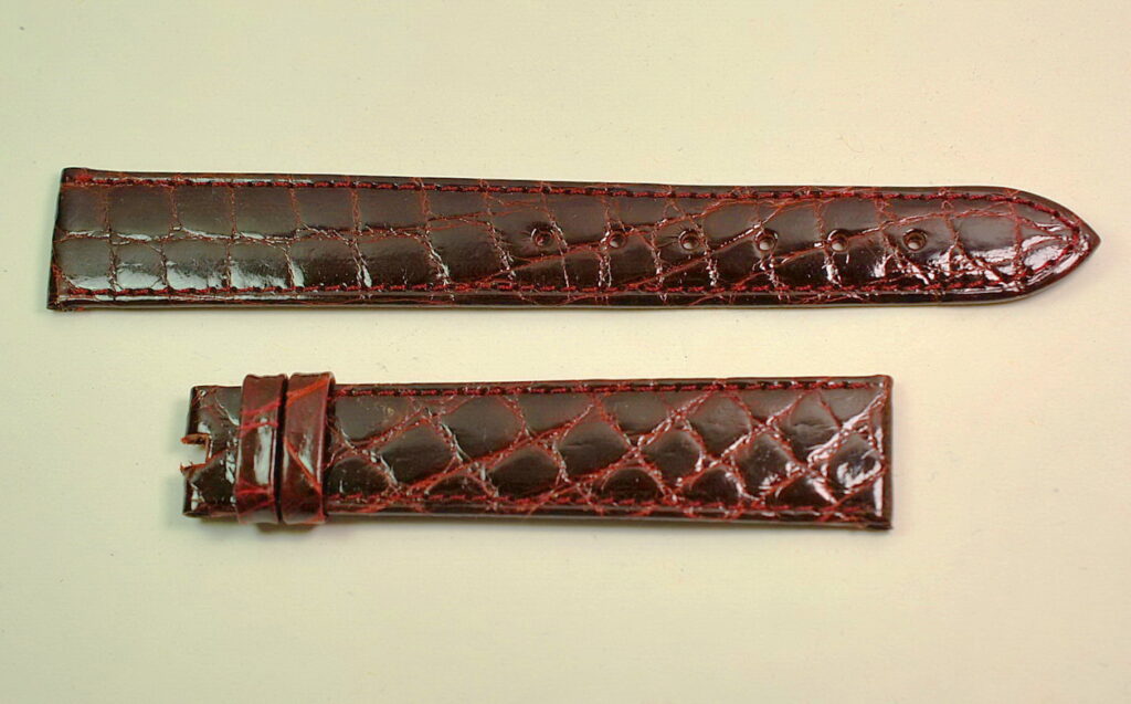 UNIVERSAL GENEVE in burgundy crocodile - 17mm handle - NEW STOCK from the 70s