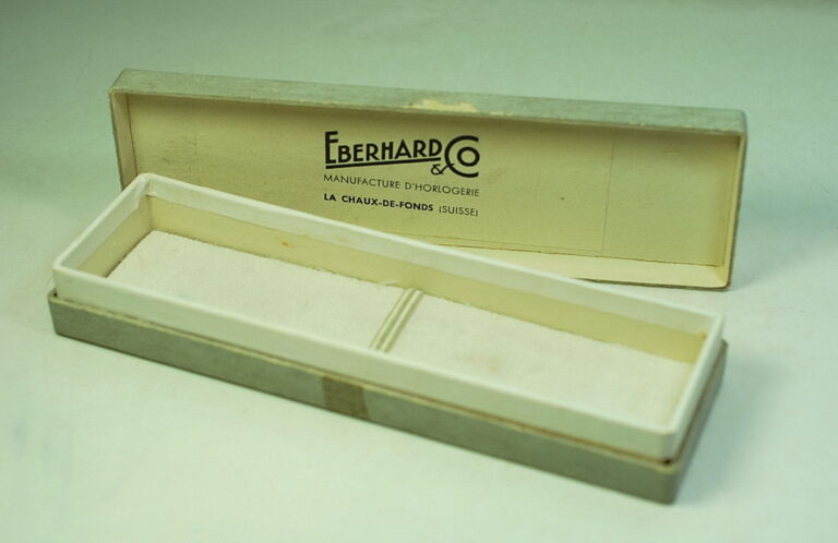 EBERHARD rare cardboard box for men's watches and chronographs - 1940s