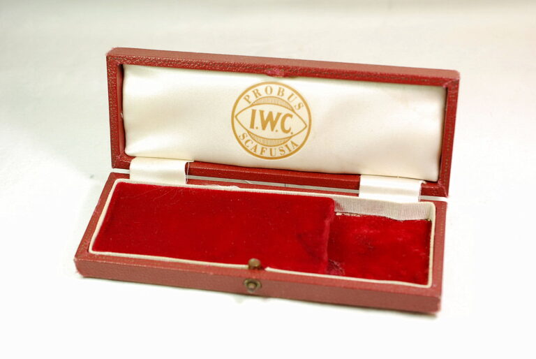 ( VENDUTA IN SVIZZERA ) IWC Probus Scafusia - rare box for men's watches '40 - exceptional storage conditions