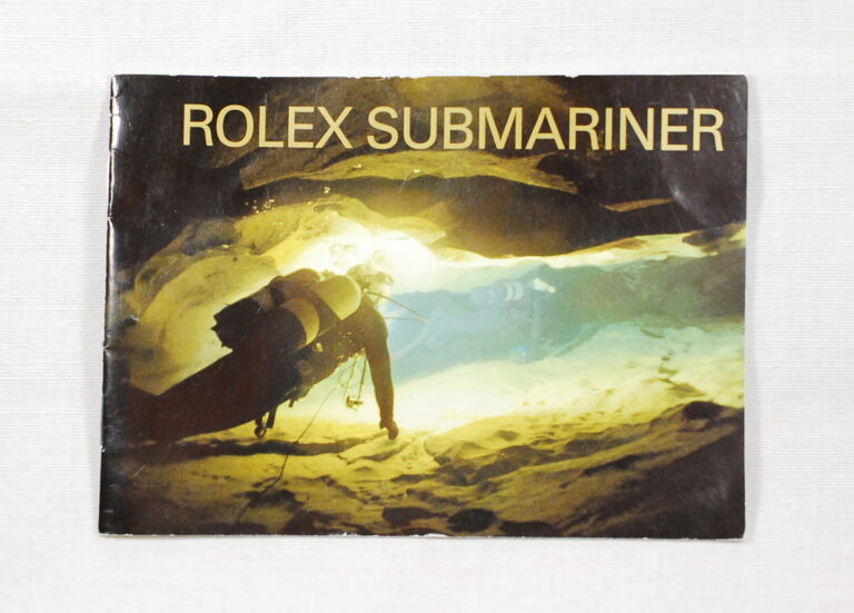 ( SOLD IN ITALY ) ROLEX SUBMARINER booklet / instruction manual in Italian - year 2008