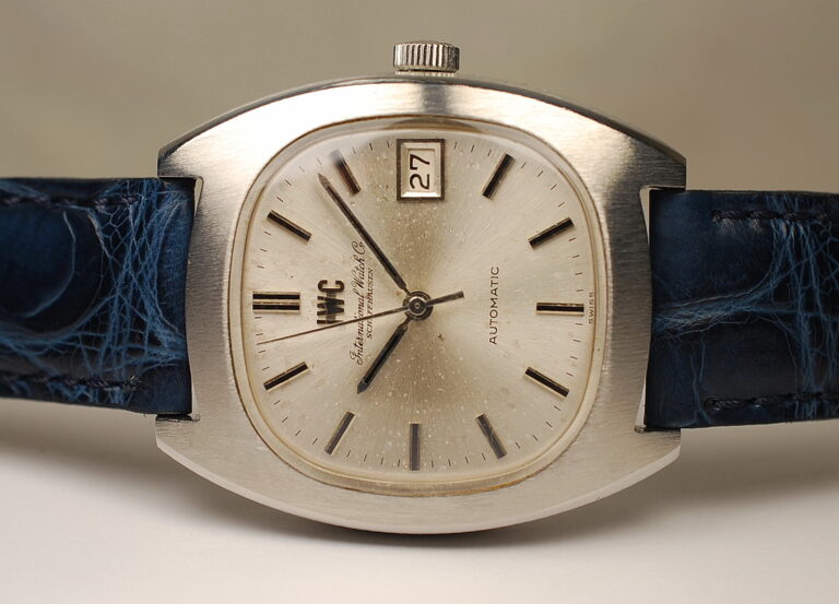 IWC AUTOMATIC reference 1872 - men's watch with steel case - 1970s