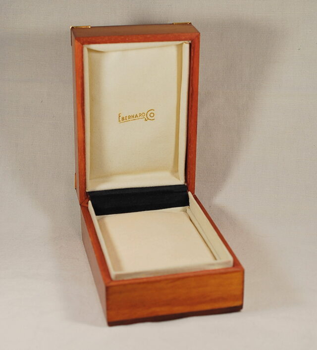 EBERHARD and C ° wooden box for men's watches and chronographs - NEW OLD STOCK from the 80s / 90s