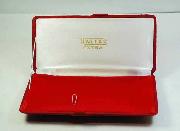 UNITAS EXTRA rare box for men's watches and chronographs - NEW OLD STOCK from 50s