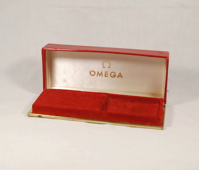 ( SOLD IN ITALY ) OMEGA Men's Watch Box with Leather Strap - NEVER USED - 1960's / 1970's